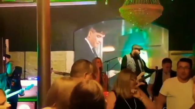 Pepe le Moko Showcase... смотреть онлайн