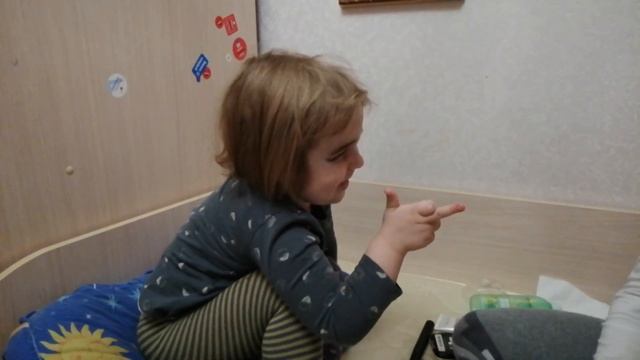 Чудеса Макияжа/Варюшка красит Плюшку/Косметика/Необычный макияж смотреть онлайн