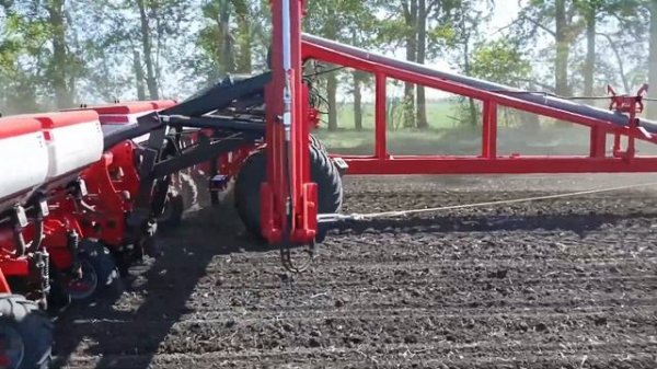 Пневматическая сеялка QUIVOGNE (Франция) PROSEM K