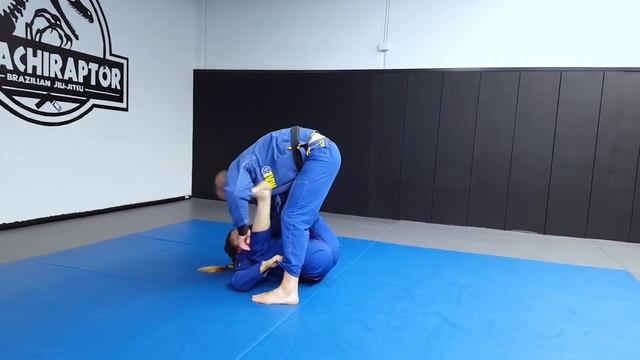 Spider guard to modified X guard sweep with coach Livia Gluchowska смотреть онлайн