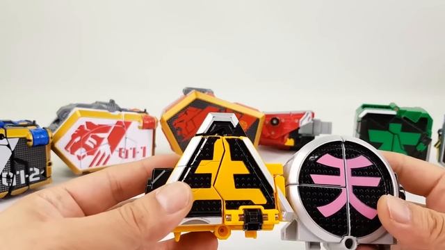 BeastGuardian PowerRangers AnimalForce DinoForce WildForce HelloCarBot DinoThunder TransFormation