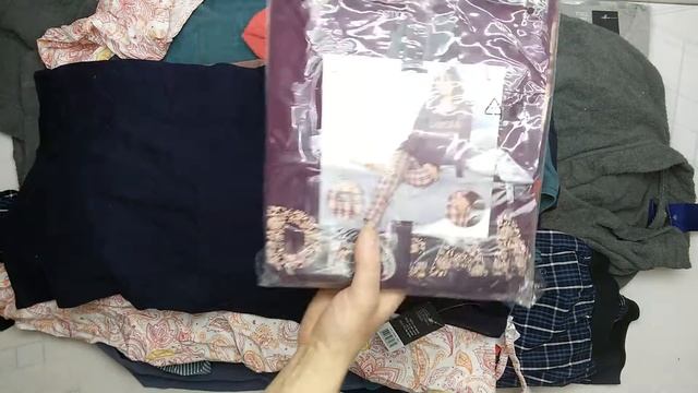 7997 Пижамы, дом. одежда взрослые LIDL сток 6 пак 9.65кг 10.8€/кг 32шт смотреть онлайн