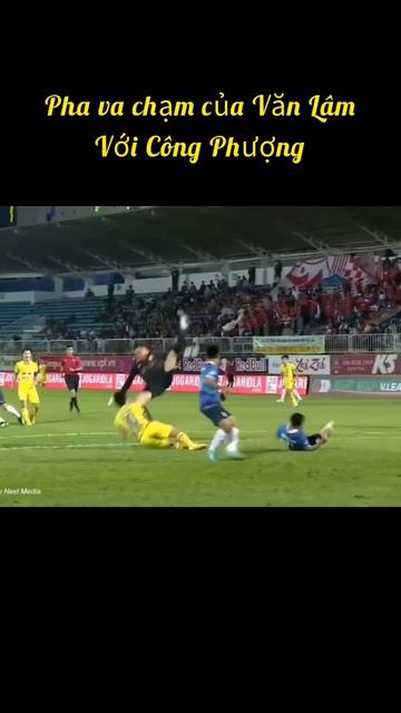 Pha va chạm giữa Văn Lâm và Công Phượng#shorts #dangvanlam #congphuong смотреть онлайн