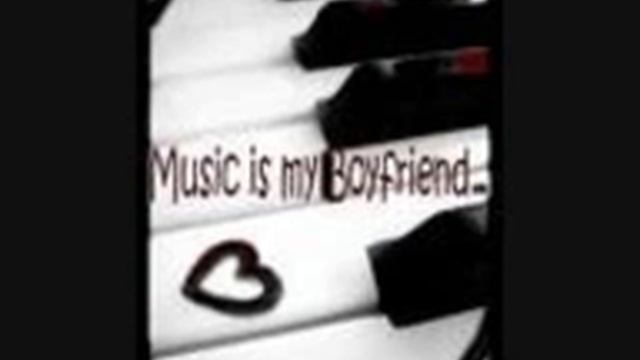 Music is my Boyfriend смотреть онлайн