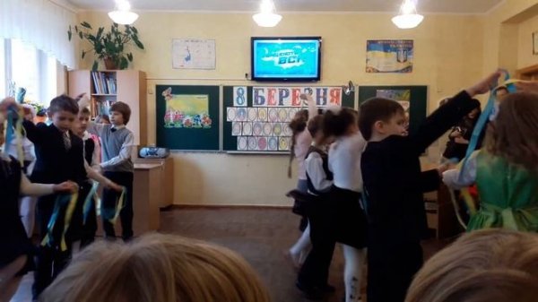 Школьный  танец