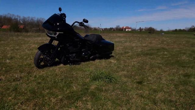 Первое знакомство с Harley Davidson Road Glide 2024 смотреть онлайн