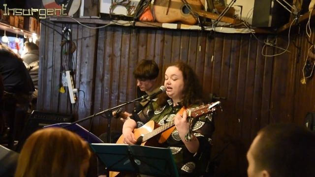 Кошка Сашка стих Великая мать, песня Бежит девчонка смотреть онлайн