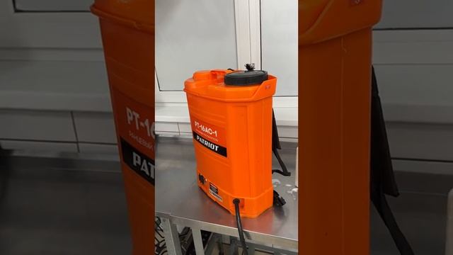 Обработка от тараканов холодный туман или распыление что лучше?