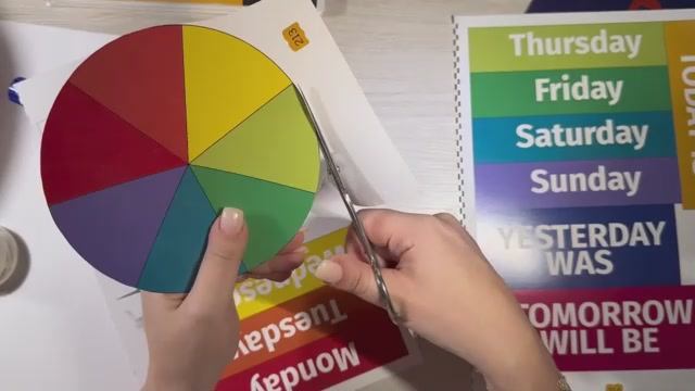 Как вырезать спиннер из 2 модуля учебника школы THE SKILL смотреть онлайн