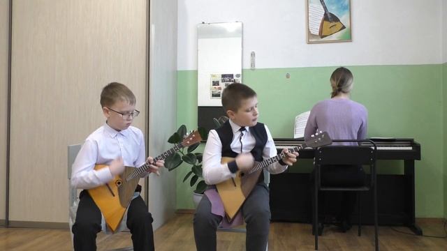 Ансамбль балалаечников Петерс Роман, Пыжьянов Роман ДШИ г. Сысерть смотреть онлайн