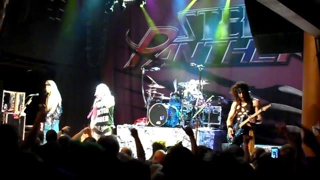 Fat Girl Steel Panther @ San Diego House of Blues смотреть онлайн
