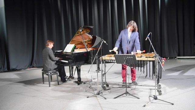 Por una cabeza. Популярное танго в джазовой обработке. Поляков-Чижик дуэт смотреть онлайн