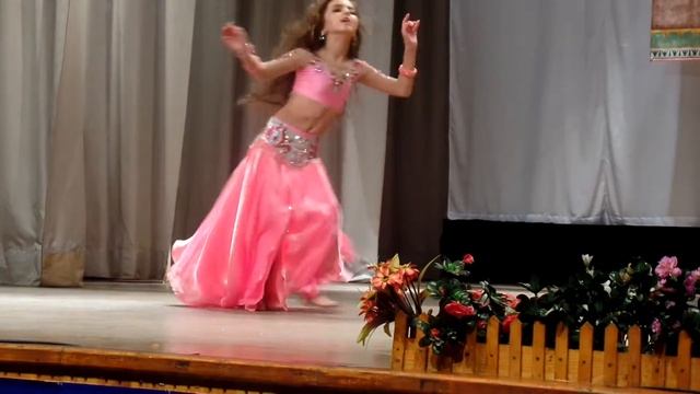 Сафарян Офелия\Эстрадный танец смотреть онлайн