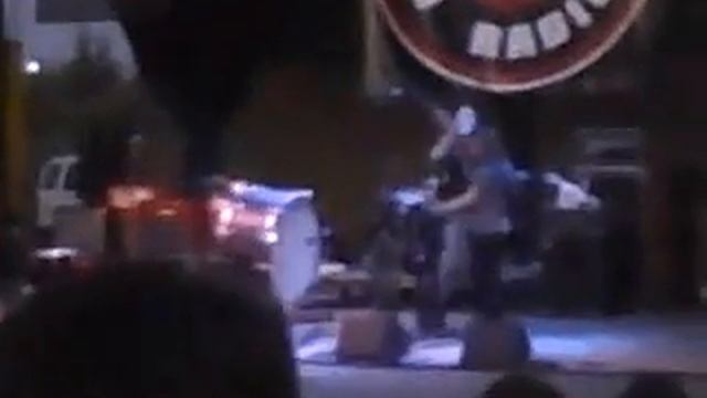 "On Top Of The World" Imagine Dragons at KRAB Radio Free For All 5 - Bakersfield, CA - 5/19/12 смотреть онлайн