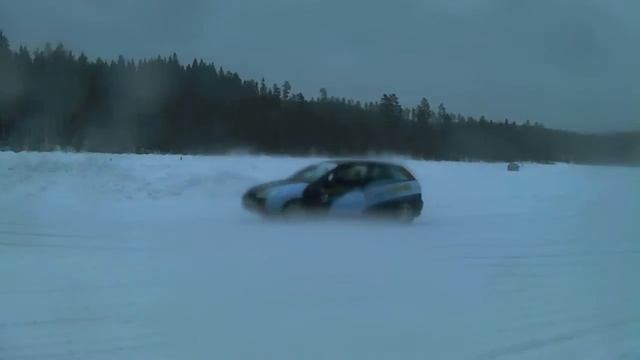 ice driver,ice drifting bmw m3 compact смотреть онлайн