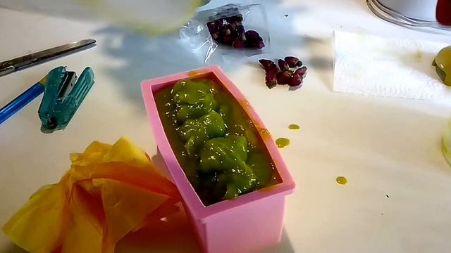 Erba medica e rosa смотреть онлайн