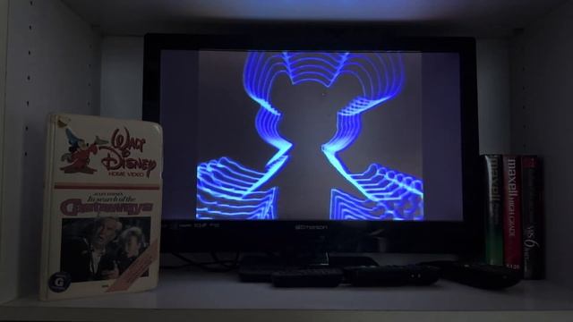 Opening To Disney's In Search Of The Castaways (1983 Neon Mickey Tape) смотреть онлайн