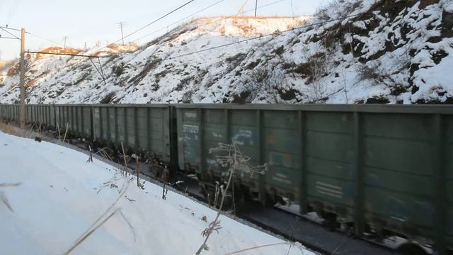 "Фантомас" 2ТЭ116К-1337 с полувагонами смотреть онлайн