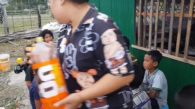 Vlog 0989. បបរលតបង្គាប្រហិតសាច់គោ Donate frome Sister Anna Uy USA. смотреть онлайн