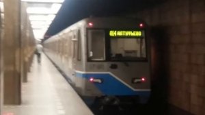 81-760/761 Ока На станции Пражская