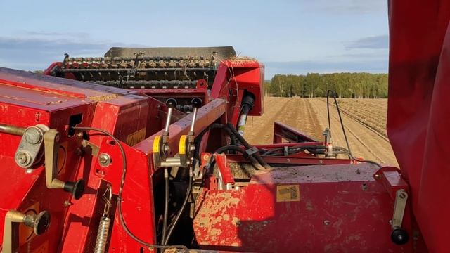 Копка картофеля John Deere+SE 150-60 смотреть онлайн