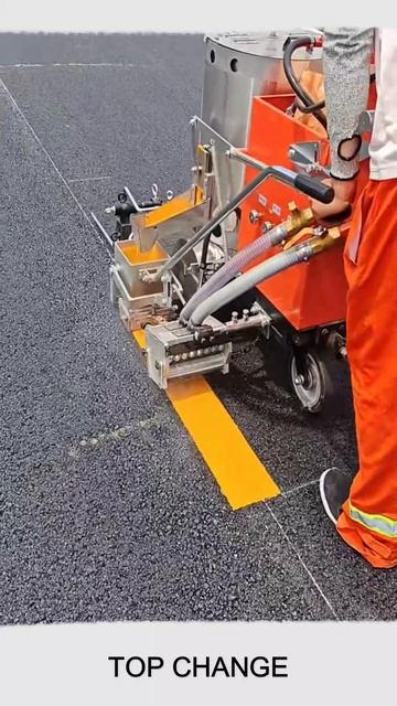 Automatic road line marking machine #vehicleroadpaint #thermoplastic #Smartwork #goodtools смотреть онлайн