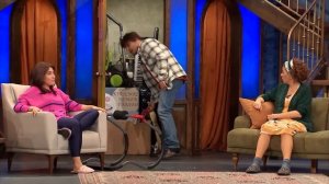 Eşya Bağımlısı Anne - 321.Bölüm (Güldür Güldür Show)