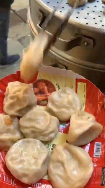 Momos || veg momos || Delhi street food #short смотреть онлайн