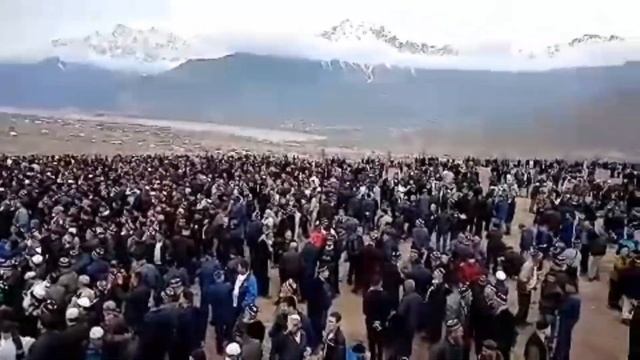 Чанозаи Хазрати Домулло Хикматулло смотреть онлайн