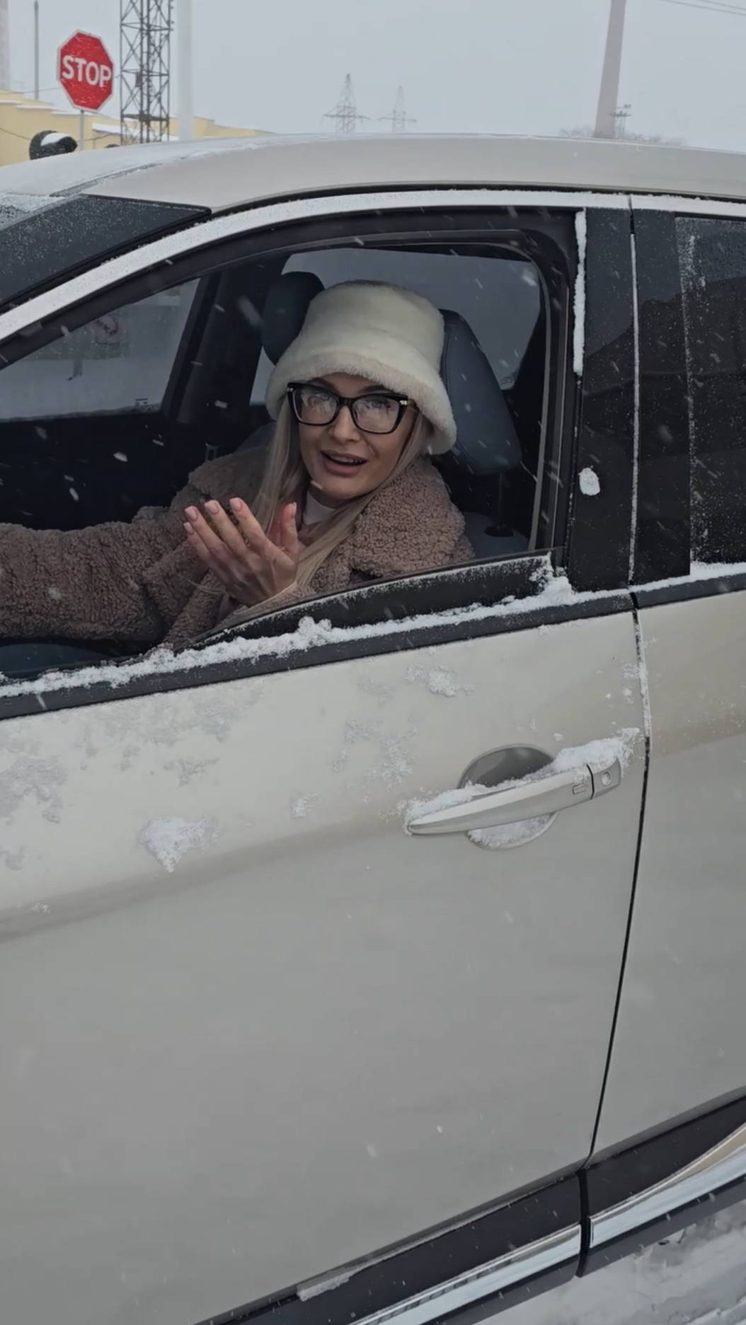 Nissan X-Trail e-power 2023 (Ниссан Икстрейл) смотреть онлайн