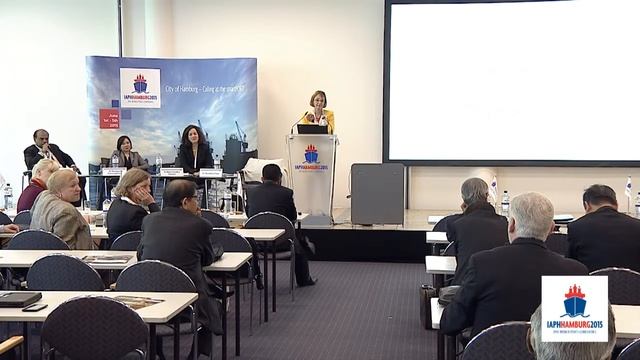 Panel Discussion: How Diversity contributes to smart Thinking смотреть онлайн