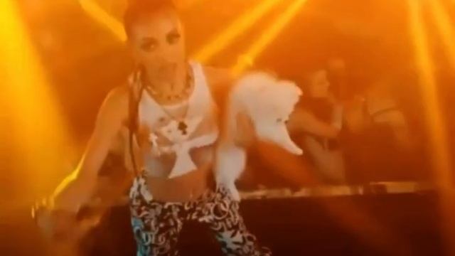 Veronica Rodriguez - Lil Pump - Mala Promo Video смотреть онлайн