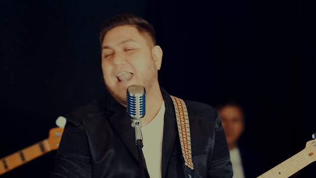 Los Mas Romanticos | EL Caiman .