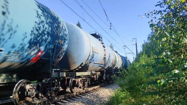 ВЛ11-060Б с товарным поездом на о.п. 81 км. #ржд #жд #вл11 смотреть онлайн