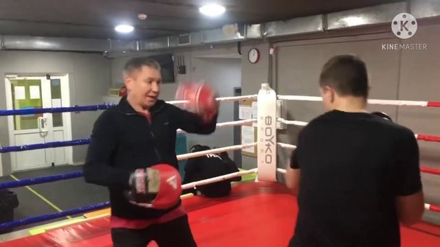 АТАКА-КОНТРАТАКА/ РАБОТА ЛЕВОЙ РУКОЙ смотреть онлайн