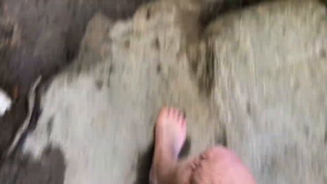 Barefoot Walking on the Camino in Spain смотреть онлайн