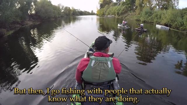FALL LARGEMOUTH Bass fishing смотреть онлайн