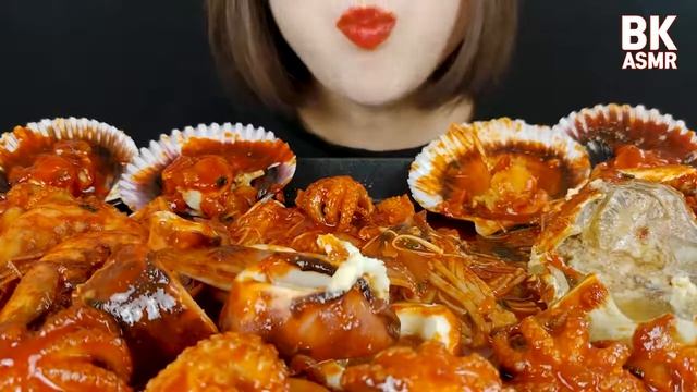 ASMR SPICY SEAFOOD 매콤한 해물찜 먹방가리비, 꽃게, 주꾸미,새우,팽이버섯MUKBANG смотреть онлайн