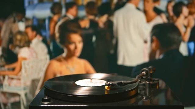 James Bond Themes // SIDE 1 // 4K STEREO VINYL смотреть онлайн