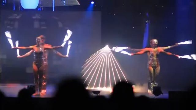 Phoenix Firedancers: Spectra LED & Laser Show смотреть онлайн