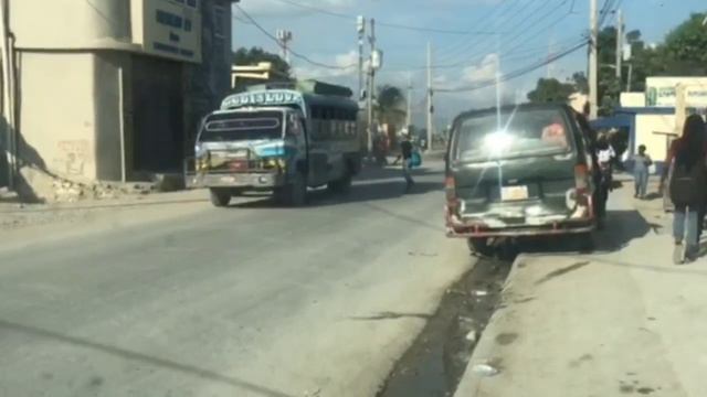 Ijan ! Izo pral anvayi penitansye .. Polisye revòlte pral pran lari a ak zam nan men смотреть онлайн
