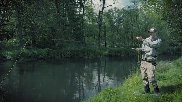 How to • Double hand fly casting • Fishing big flies with light tackle • fishing tips смотреть онлайн