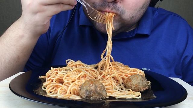 ASMR SPAGHETTI and MEATBALLS (Extreme Pasta Sounds) Mukbang *NO TALKING* смотреть онлайн