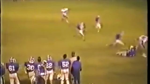 Bolton Wildcats Football 1987 #17 vs. Memphis University School смотреть онлайн