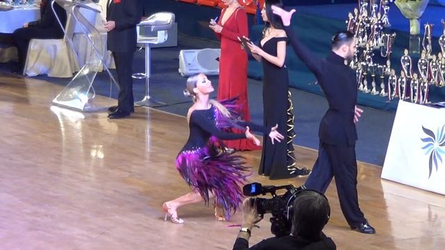 1/4 RDU Championship Amateur Latin 2018 смотреть онлайн