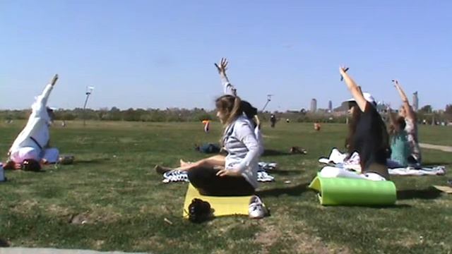 Yoga Bioenergético en el RÍO 2011 Gloria Morelli смотреть онлайн
