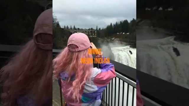 Annie - Neon Indian ( Sped Up ) смотреть онлайн