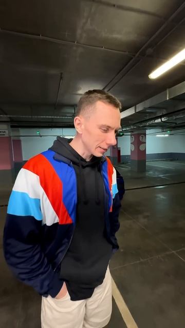 Кому деньги нужнее? (это юмор) смотреть онлайн