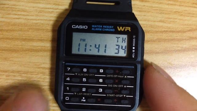 CASIO CA-53W Digital Calculator Watch Close-up Function Introduction