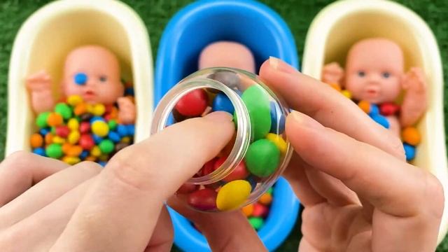 Experiment: Balloons of Fanta, Pepsi, Sprite, Mtn Dew, Sodas, Coca-Cola vs Mentos in Big Undergroun смотреть онлайн